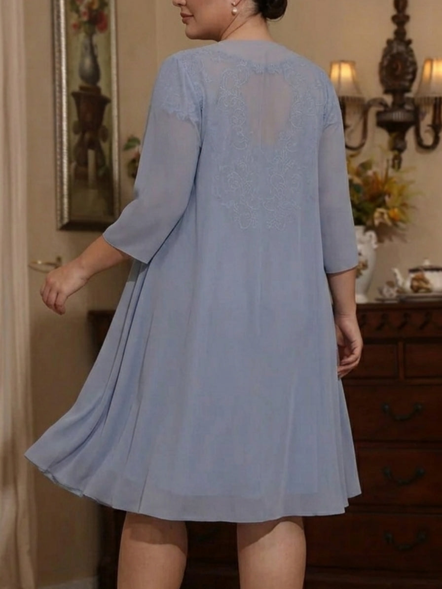 2 Pieces Sheath/Column Scoop Chiffon Plus Size Mother of the Bride Dresses with Jacket Lace Knee-Length 3/4 Sleeves