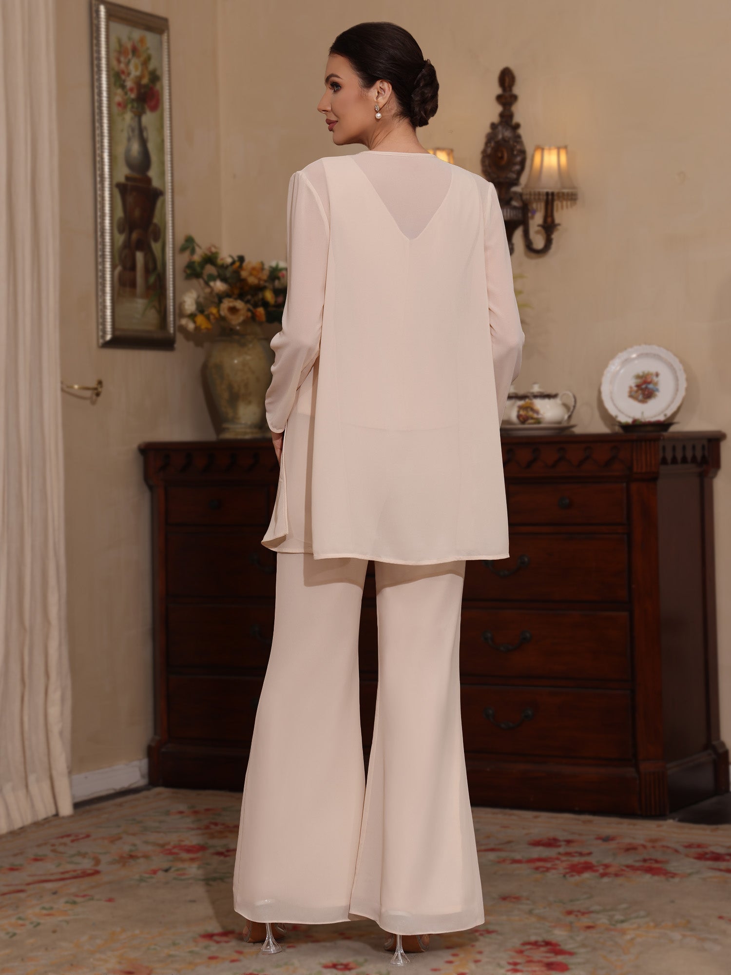 3 Pieces V-Neck Chiffon Mother of the Bride Pantsuits with Jacket Sequins Ankle-Length Long Sleeves