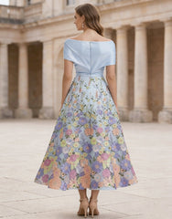A-Line/Princess Boat Neck Satin Mother of the Bride Dresses Floral Tea-Length Short Sleeves Ruched