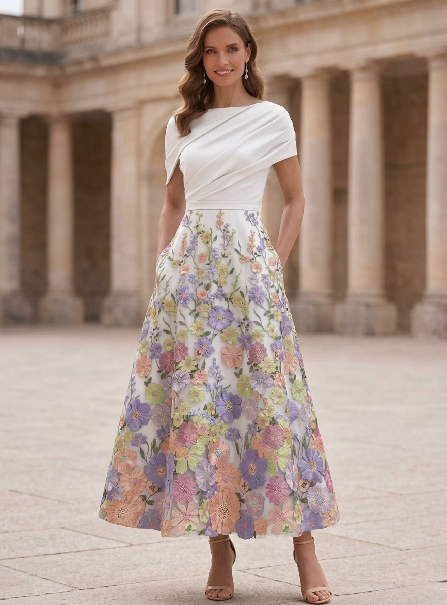 A-Line/Princess Boat Neck Satin Mother of the Bride Dresses Floral Tea-Length Short Sleeves Ruched