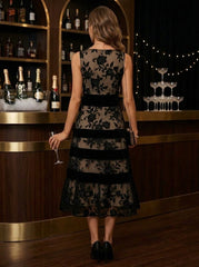 A-Line/Princess Boat Collar Cocktail Dresses Sleeveless Tea-Length Formal Dresses Lace Floral